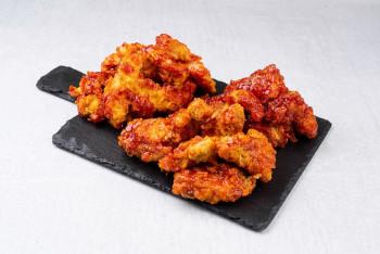 Курочка 3 вида мяса в соусе сеульский с арахисом