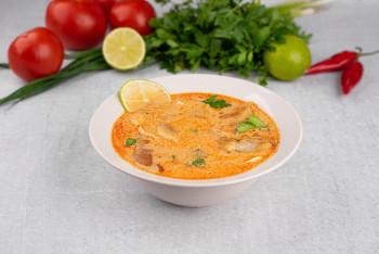 Том ям с курицей